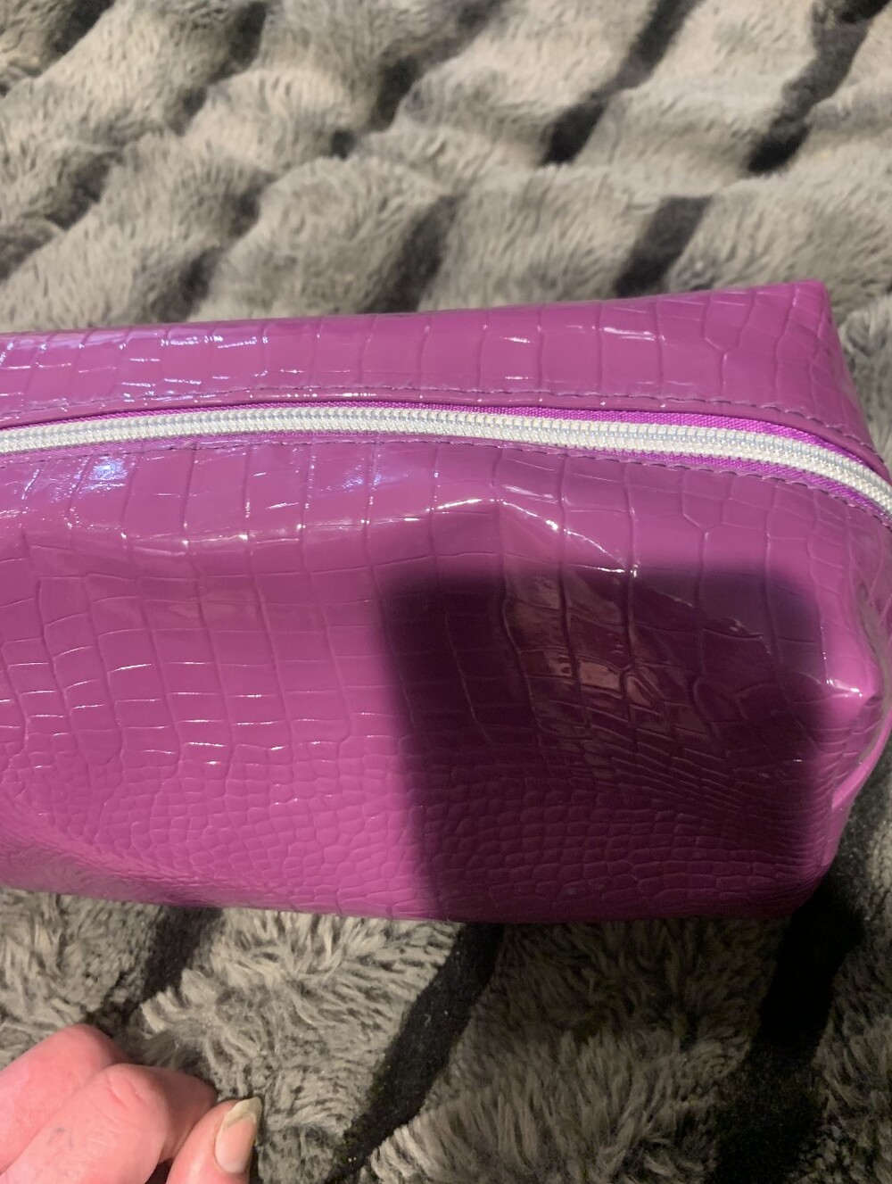 #731 "Juicy" Pink Croc-Texture Cosmetic Pouch - Women Bags